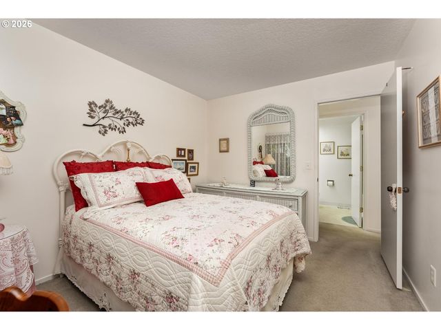 4246 Ne 125TH Pl, Portland, OR 97230