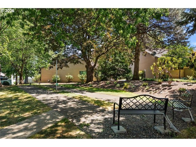 4246 Ne 125TH Pl, Portland, OR 97230