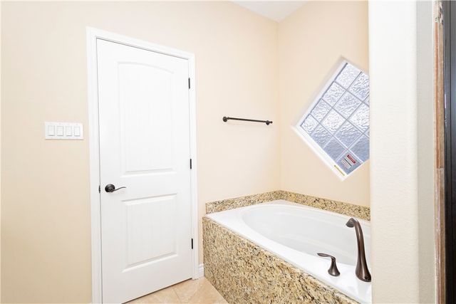 5329 Graford Pl, Corpus Christi, TX 78413