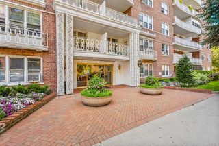 69-10 108th Street 6D, Forest Hills, NY 11375