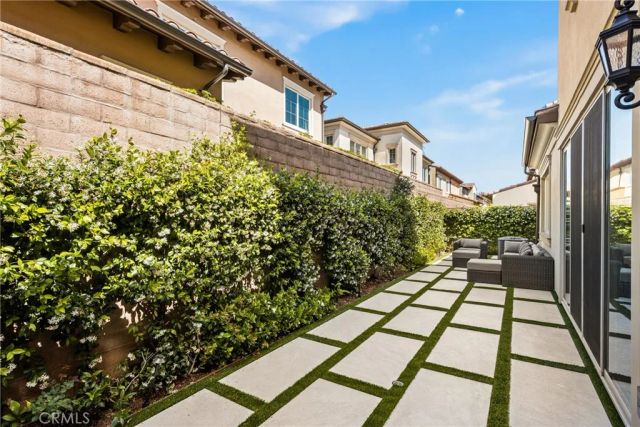 61 Furlong, Irvine, CA 92602