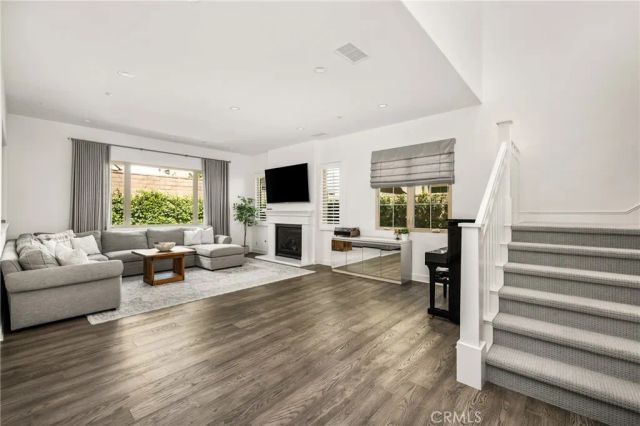 61 Furlong, Irvine, CA 92602