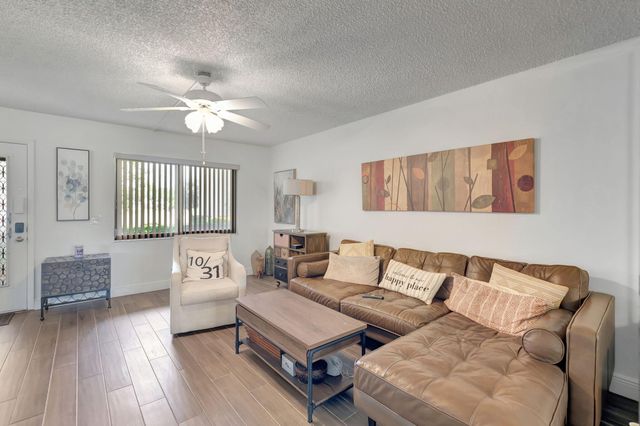 66 Capri B, Delray Beach, FL 33484