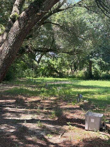 1581 Pansey Rd, Ashford, AL 36312