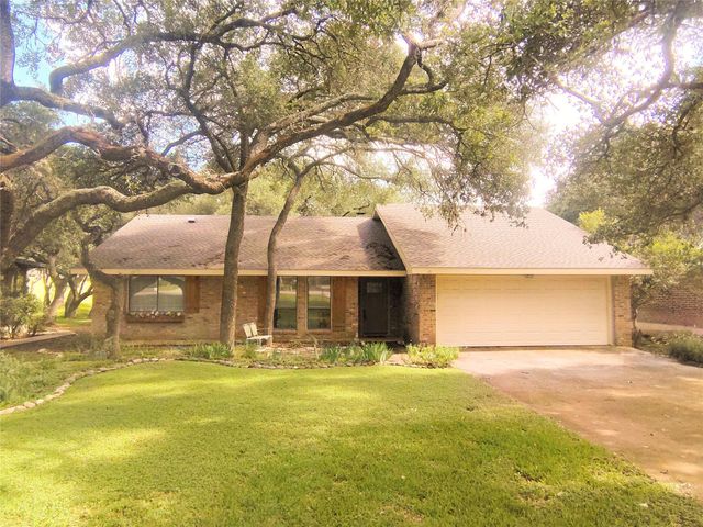 158 Augusta DR, Wimberley, TX 78676