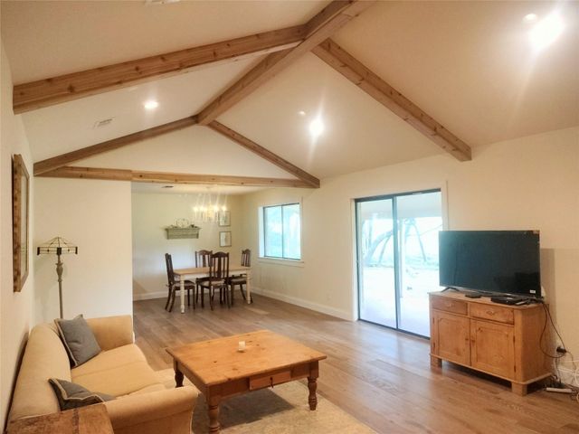 158 Augusta DR, Wimberley, TX 78676