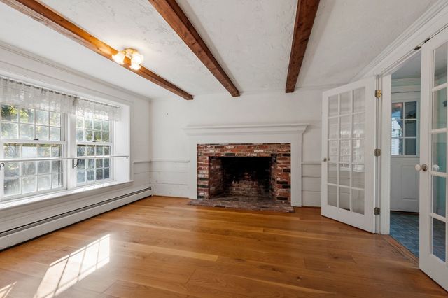 153 W Bare Hill Rd, Harvard, MA 01451