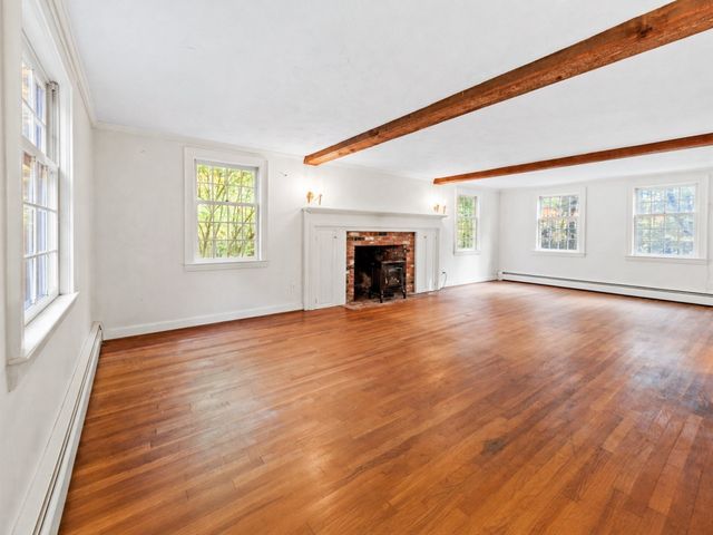 153 W Bare Hill Rd, Harvard, MA 01451