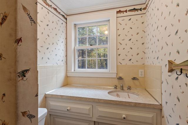 153 W Bare Hill Rd, Harvard, MA 01451
