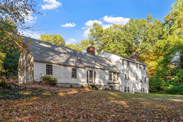 153 W Bare Hill Rd, Harvard, MA 01451