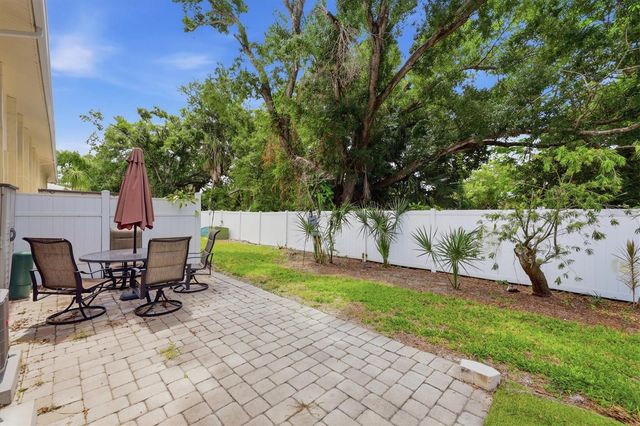 4805 RILMA AVENUE 106, Sarasota, FL 34234