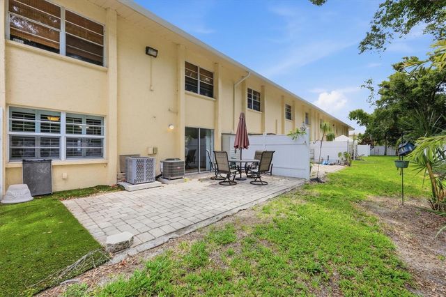 4805 RILMA AVENUE 106, Sarasota, FL 34234