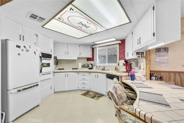 30810 Silver Palm, Homeland, CA 92548