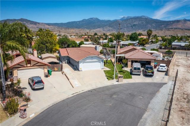 43970 Moonlighting Drive, Hemet, CA 92544