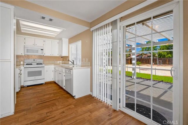 43970 Moonlighting Drive, Hemet, CA 92544