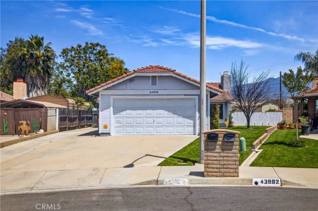 43970 Moonlighting Drive, Hemet, CA 92544