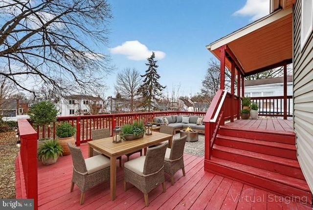 312 W MONROE AVE, Magnolia, NJ 08049