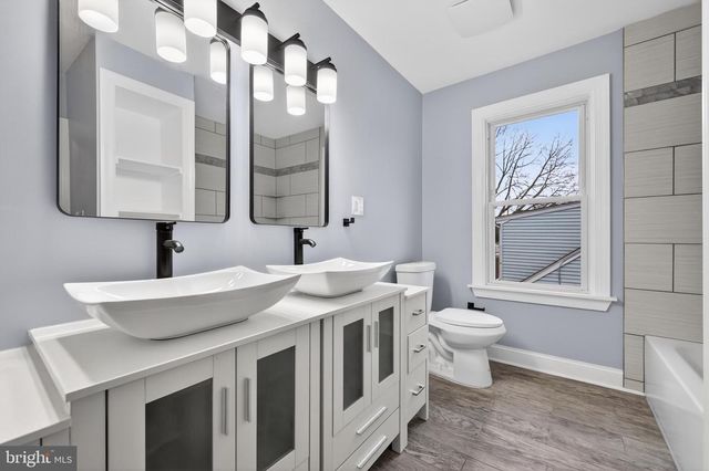 312 W MONROE AVE, Magnolia, NJ 08049