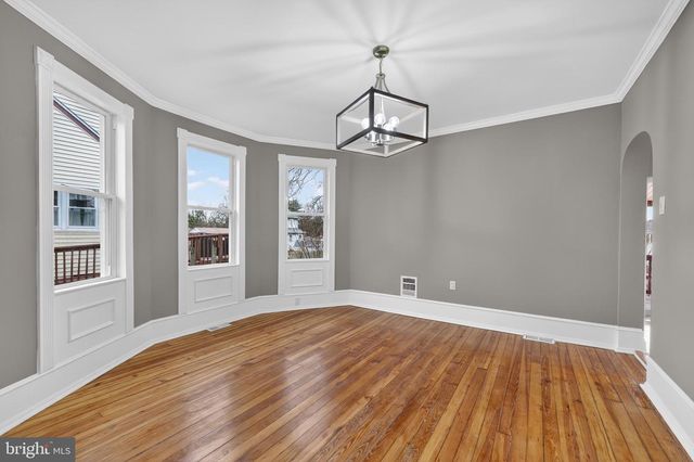 312 W MONROE AVE, Magnolia, NJ 08049