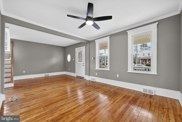 312 W MONROE AVE, Magnolia, NJ 08049