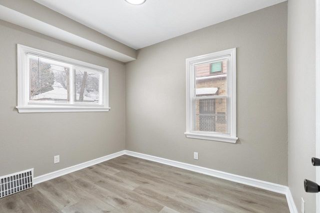 4109 N 40th STREET, Milwaukee, WI 53216