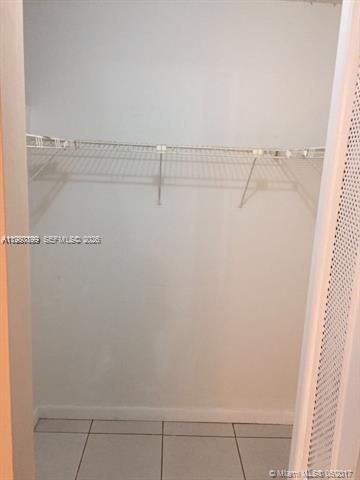 17890 W Dixie Highway 106, North Miami Beach, FL 33160
