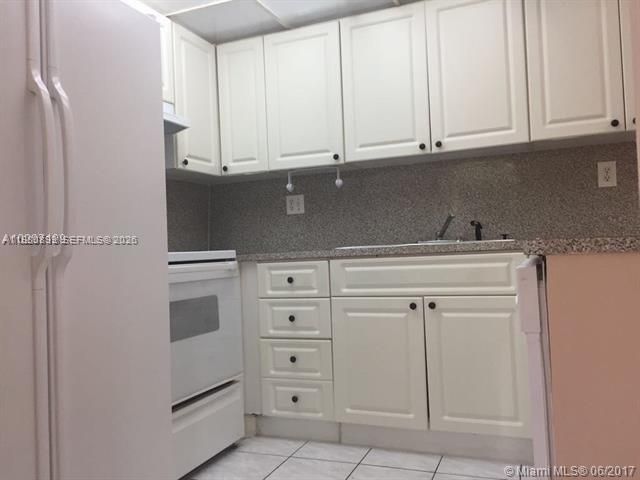 17890 W Dixie Highway 106, North Miami Beach, FL 33160