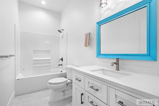 5900 N Alma Drive, Idaho Falls, ID 83401