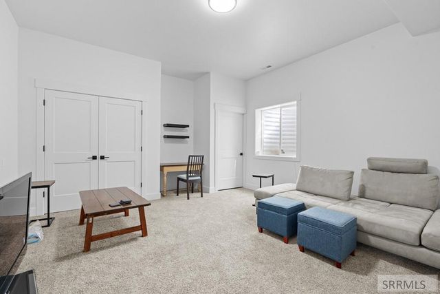 5900 N Alma Drive, Idaho Falls, ID 83401
