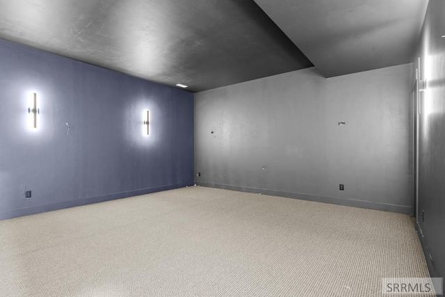 5900 N Alma Drive, Idaho Falls, ID 83401