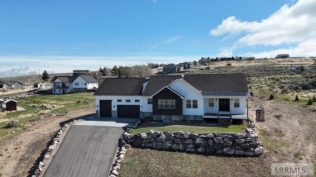 5900 N Alma Drive, Idaho Falls, ID 83401