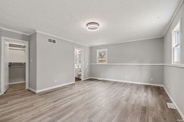 52854 Francis Street, South Bend, IN 46637