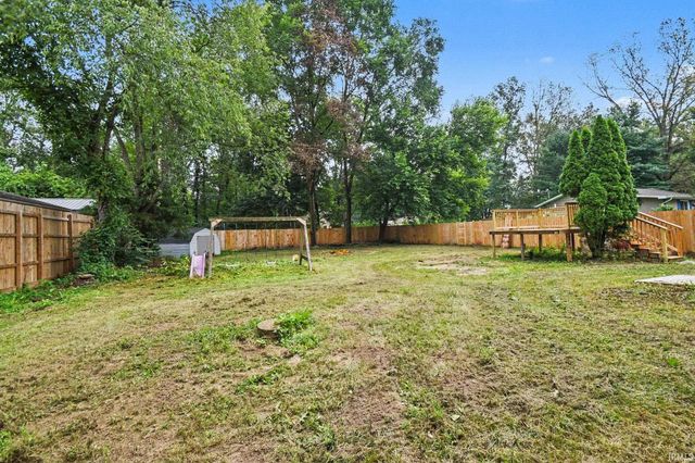 52854 Francis Street, South Bend, IN 46637