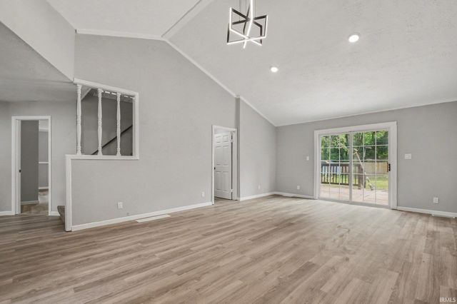 52854 Francis Street, South Bend, IN 46637