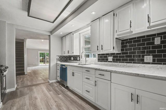 52854 Francis Street, South Bend, IN 46637
