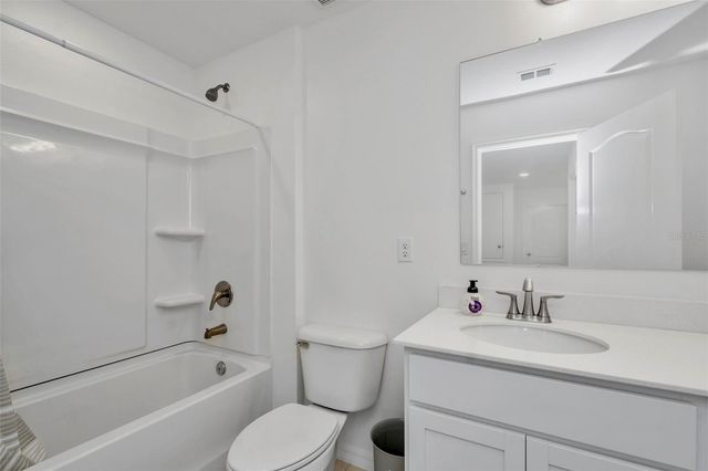 11495 JUNE BRIAR LOOP, San Antonio, FL 33576