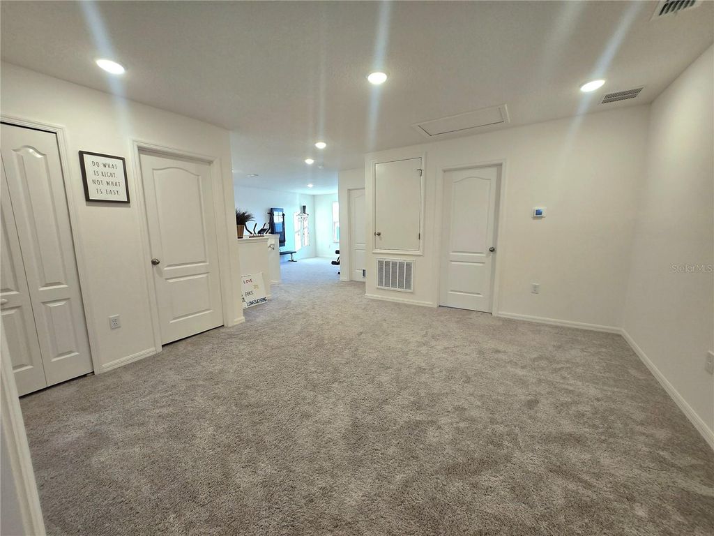 Image 17 of property listing at 11495 JUNE BRIAR LOOP, San Antonio, FL 33576