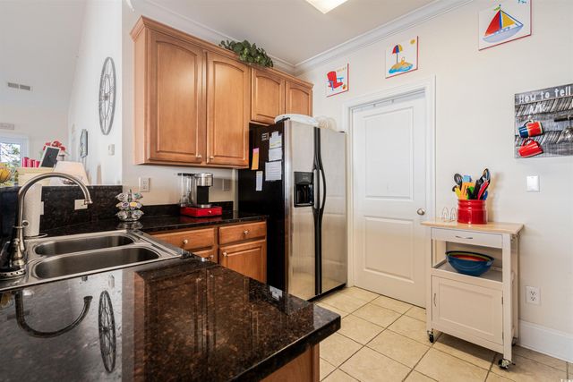 100 Birch N Coppice Dr Apt 9, Surfside Beach, SC 29575