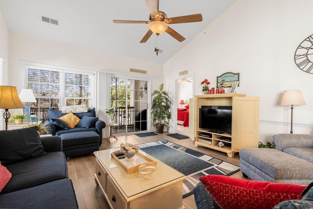 100 Birch N Coppice Dr Apt 9, Surfside Beach, SC 29575