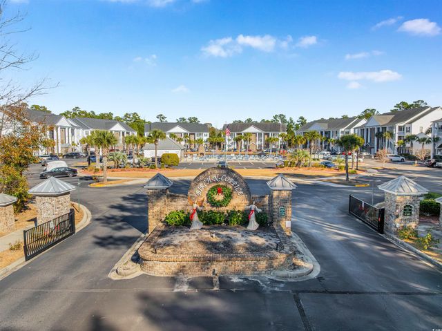 100 Birch N Coppice Dr Apt 9, Surfside Beach, SC 29575