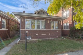 8404 S Oglesby Avenue, Chicago, IL 60617