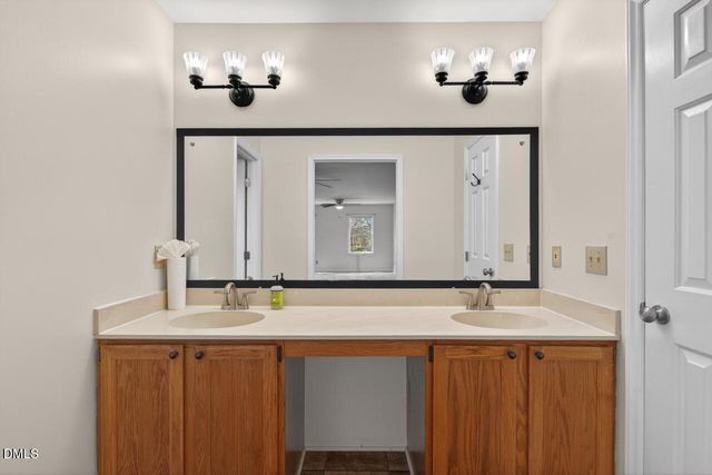 5511 Frenchmans Creek Drive, Durham, NC 27713