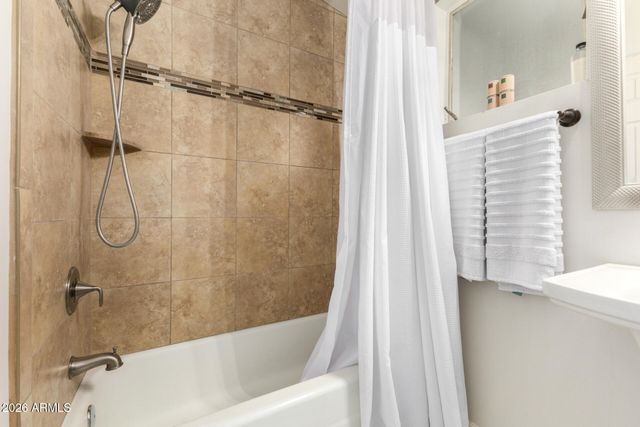 4601 N 75TH Street, Scottsdale, AZ 85251