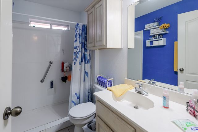 721 Azalea Trail, Waxahachie, TX 75165