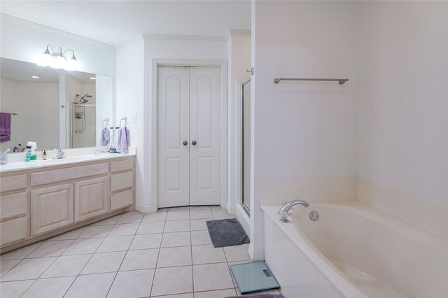 721 Azalea Trail, Waxahachie, TX 75165