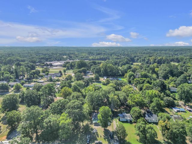 121 Fox Drive, Spartanburg, SC 29302