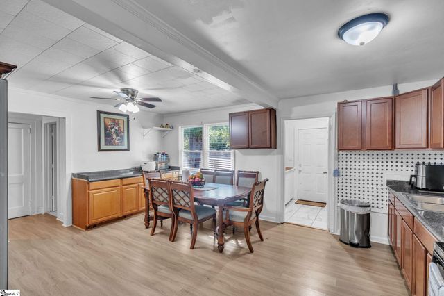 121 Fox Drive, Spartanburg, SC 29302
