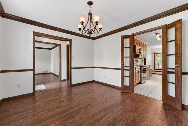 354 W COLLEGE DR, Collierville, TN 38017