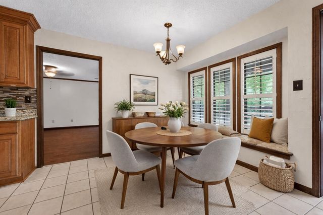 354 W COLLEGE DR, Collierville, TN 38017