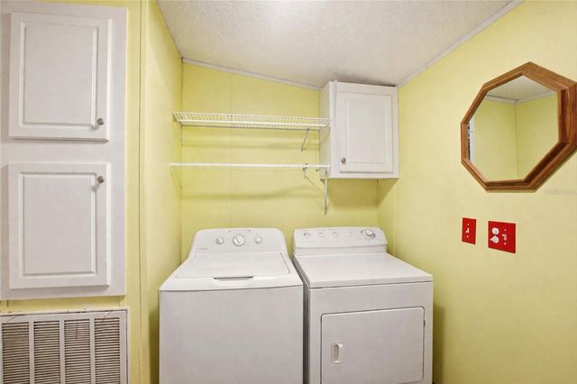 184 W MANATEE LOOP, Punta Gorda, FL 33950